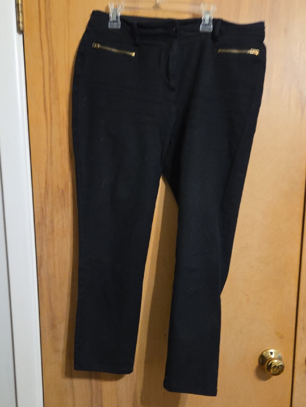 Chicos So Slimming Size One Ankle Or Size 8 Jean